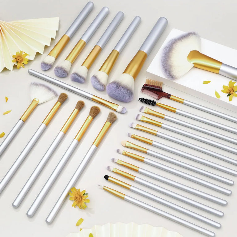 24-Piece Professional Makeup Brush Set – Soft Synthetic Bristles for Flawless Application
