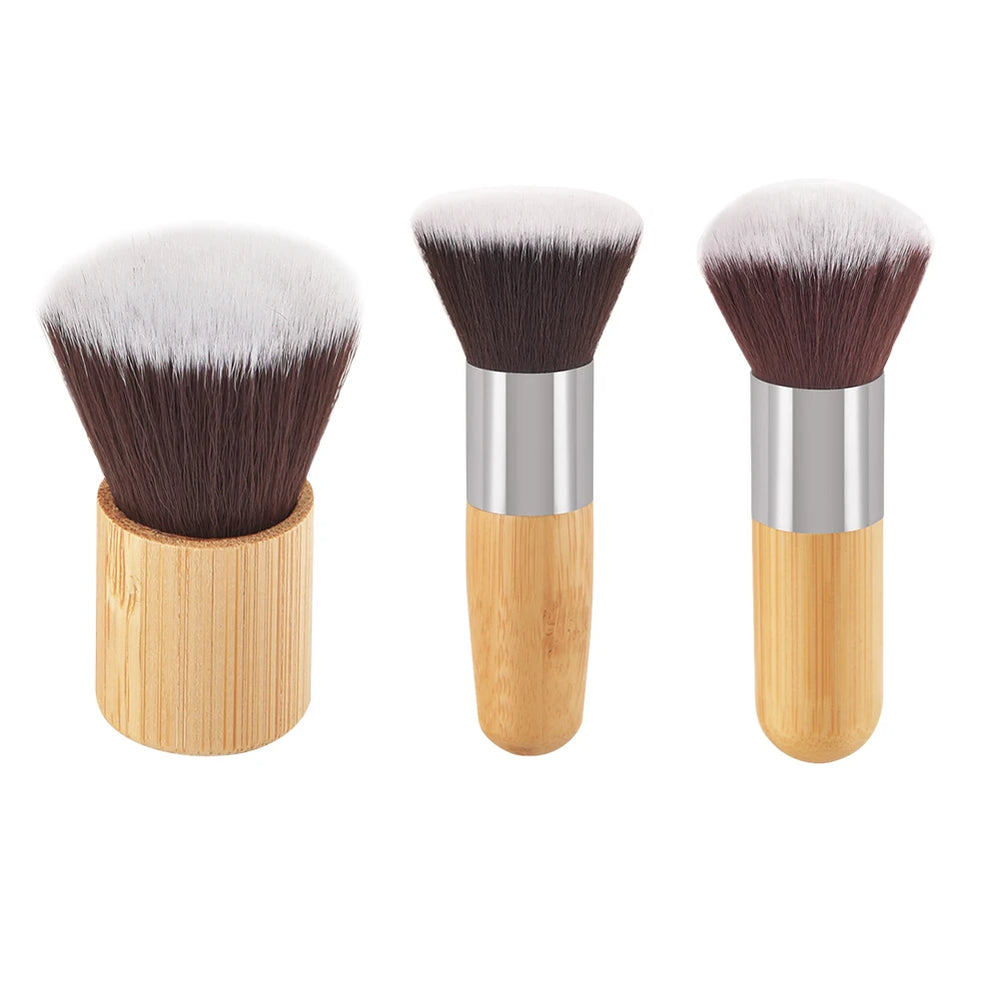 Bamboo Handle Face Brush – Soft, Professional Contouring & Powder Brush