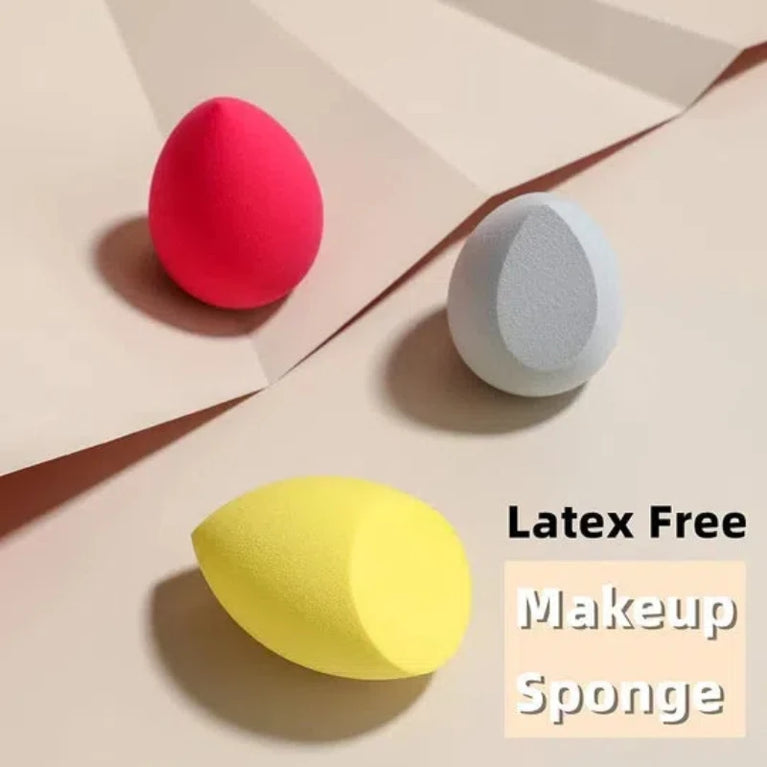 16-Piece Stand-Up Makeup Brush Set – Synthetic Foundation Brushes with 3 Sponges for Flawless Application